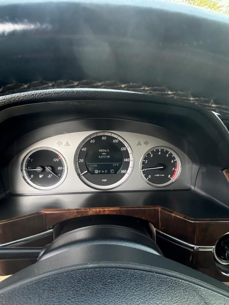 2010 Mercedes-Benz GLK-Class GLK350 photo