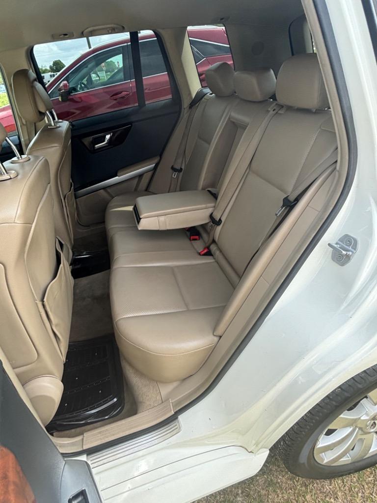 2010 Mercedes-Benz GLK-Class GLK350 photo