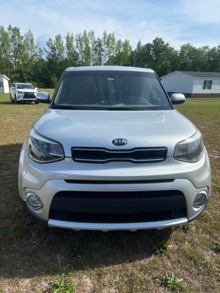 2017 Kia Soul + photo