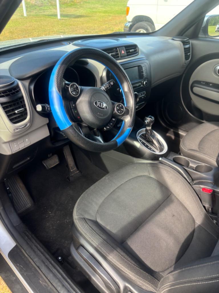 2017 Kia Soul + photo