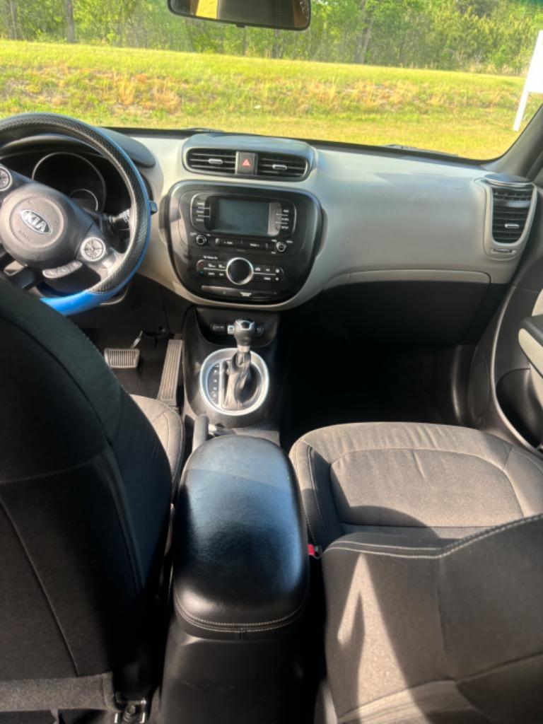 2017 Kia Soul + photo