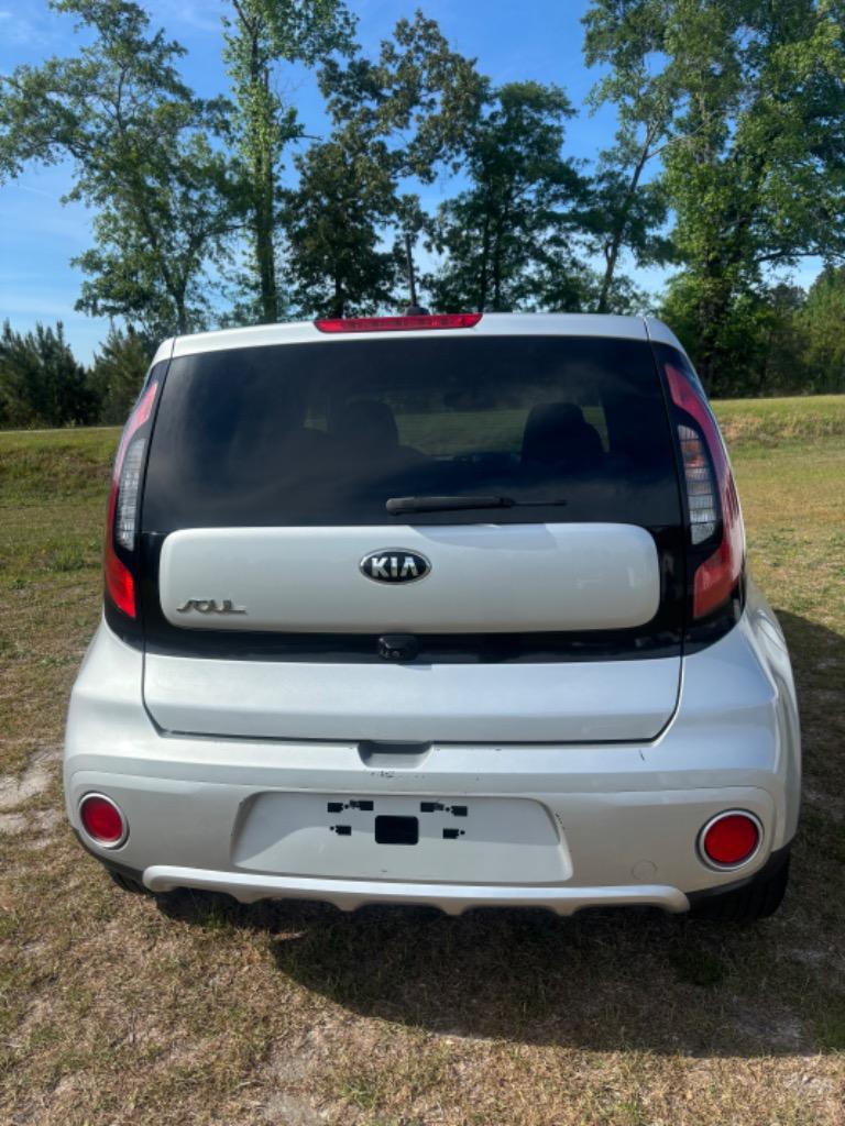2017 Kia Soul + photo
