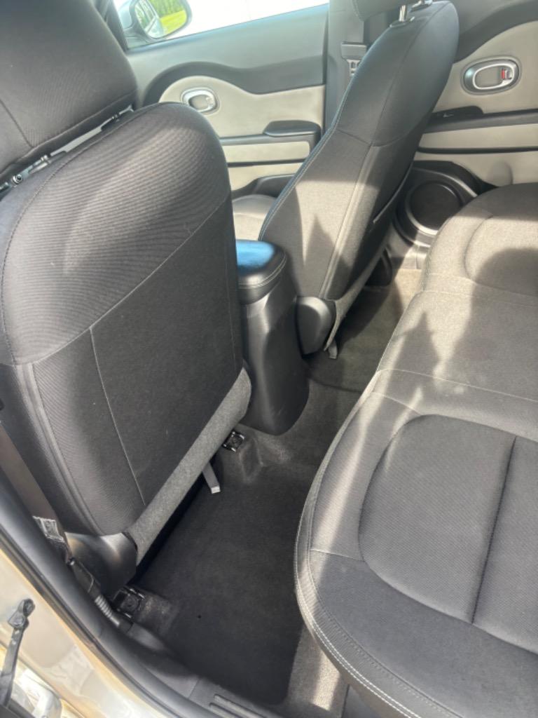 2017 Kia Soul + photo