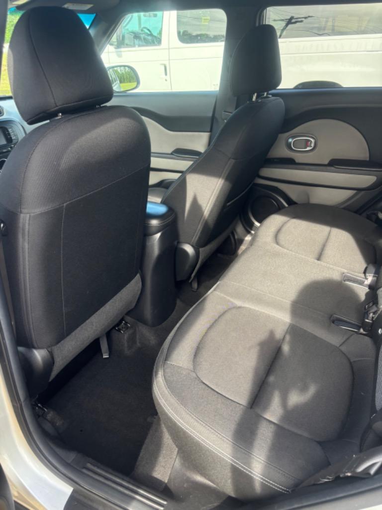 2017 Kia Soul + photo