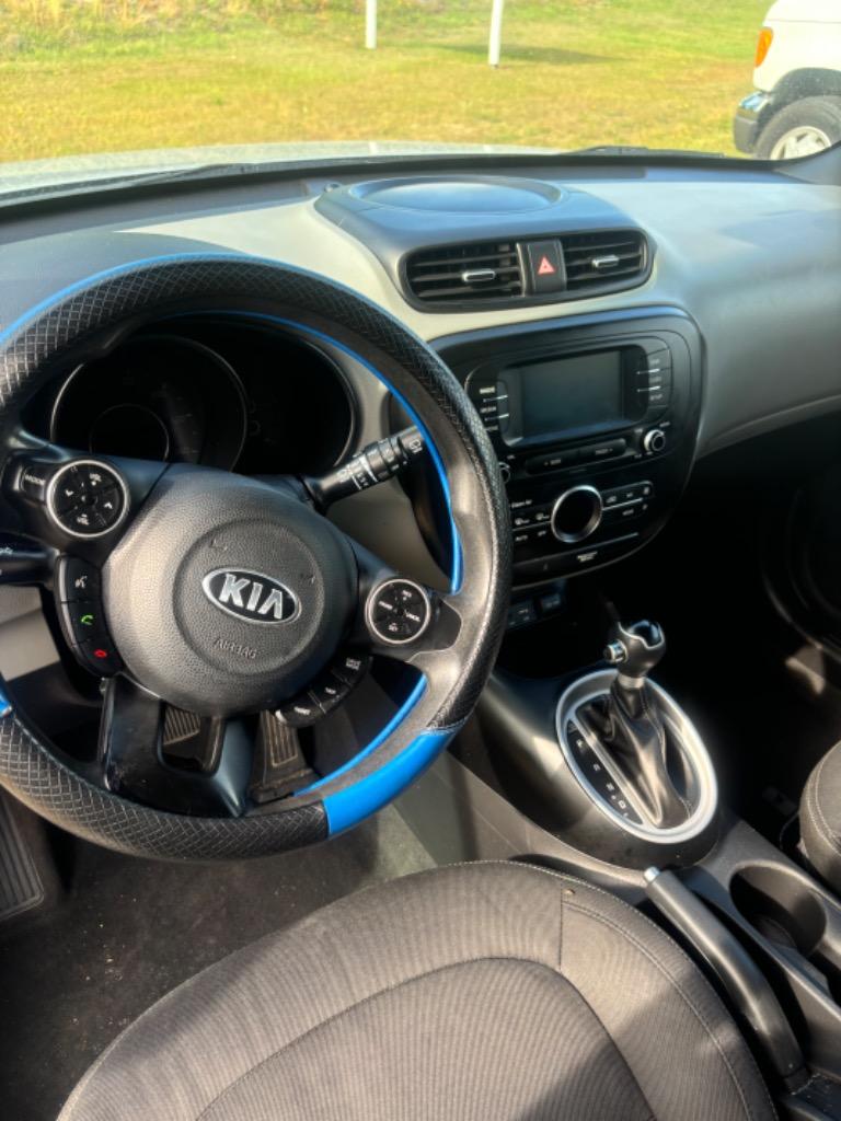 2017 Kia Soul + photo