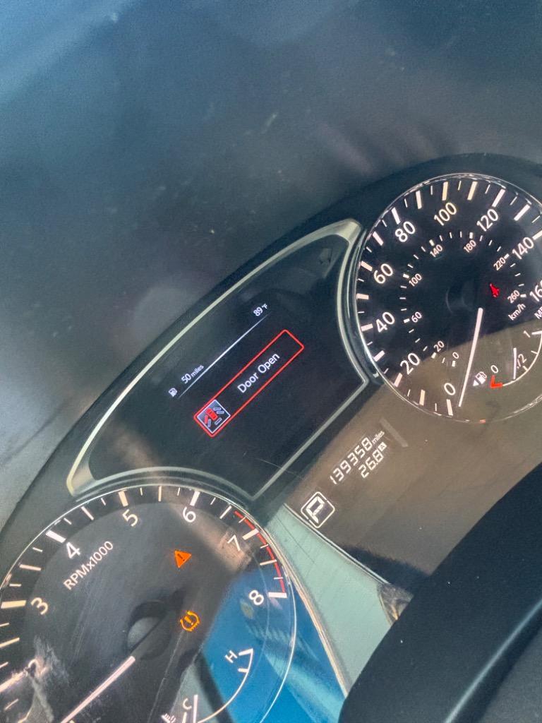 2014 Nissan Pathfinder S photo