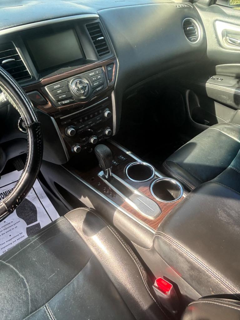 2014 Nissan Pathfinder S photo