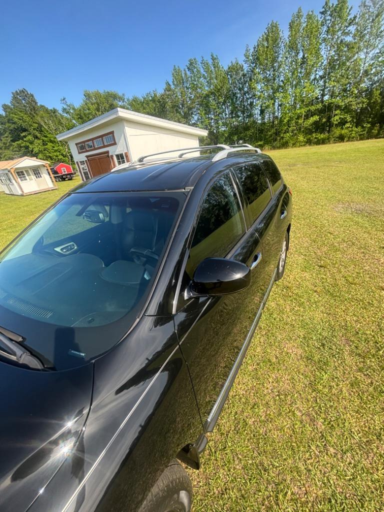 2014 Nissan Pathfinder S photo