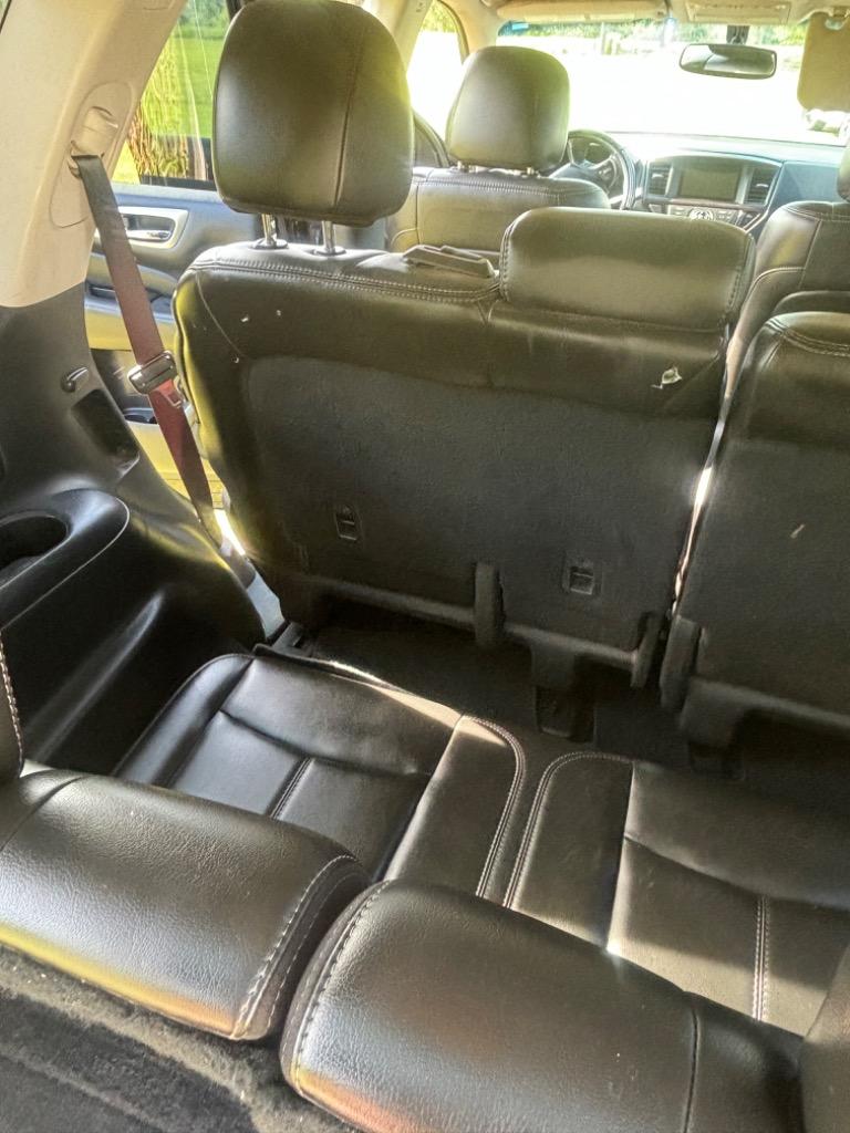 2014 Nissan Pathfinder S photo