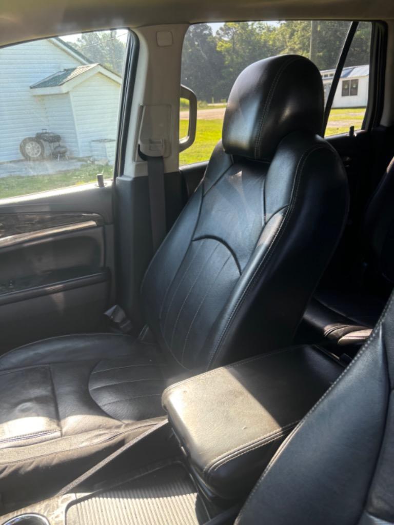2013 Buick Enclave Leather photo