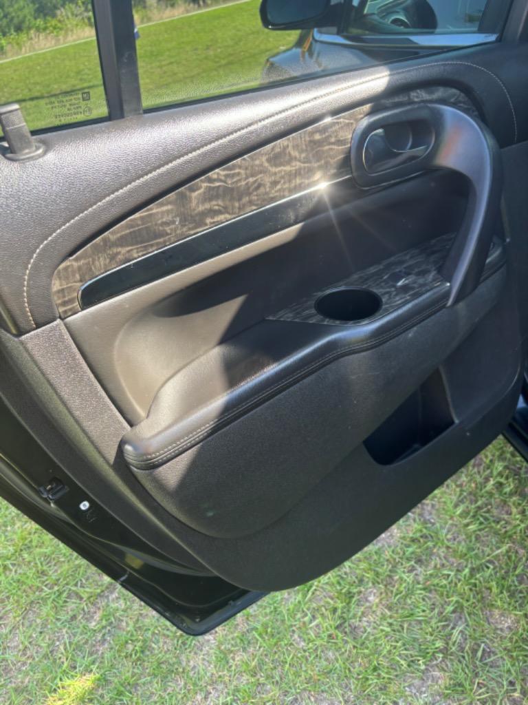 2013 Buick Enclave Leather photo