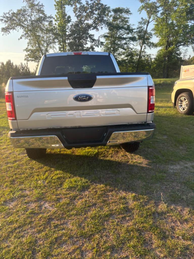 2019 Ford F150 XLT photo