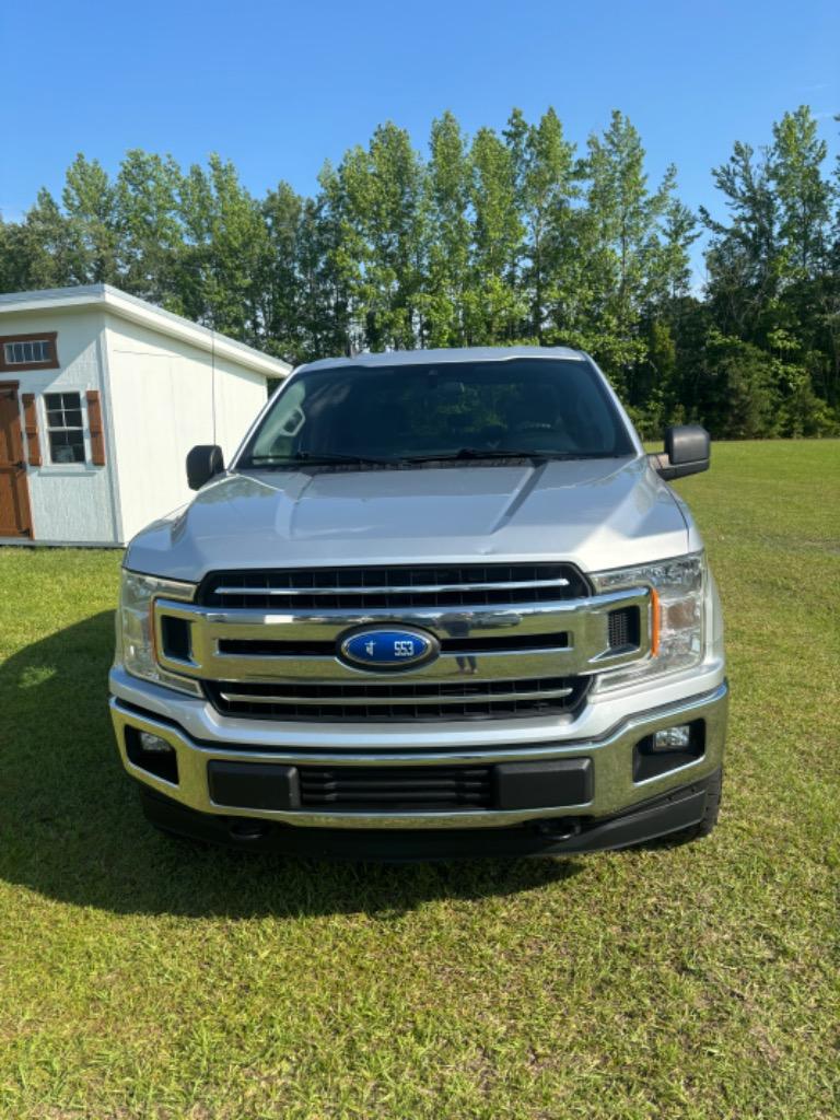 2019 Ford F150 XLT photo