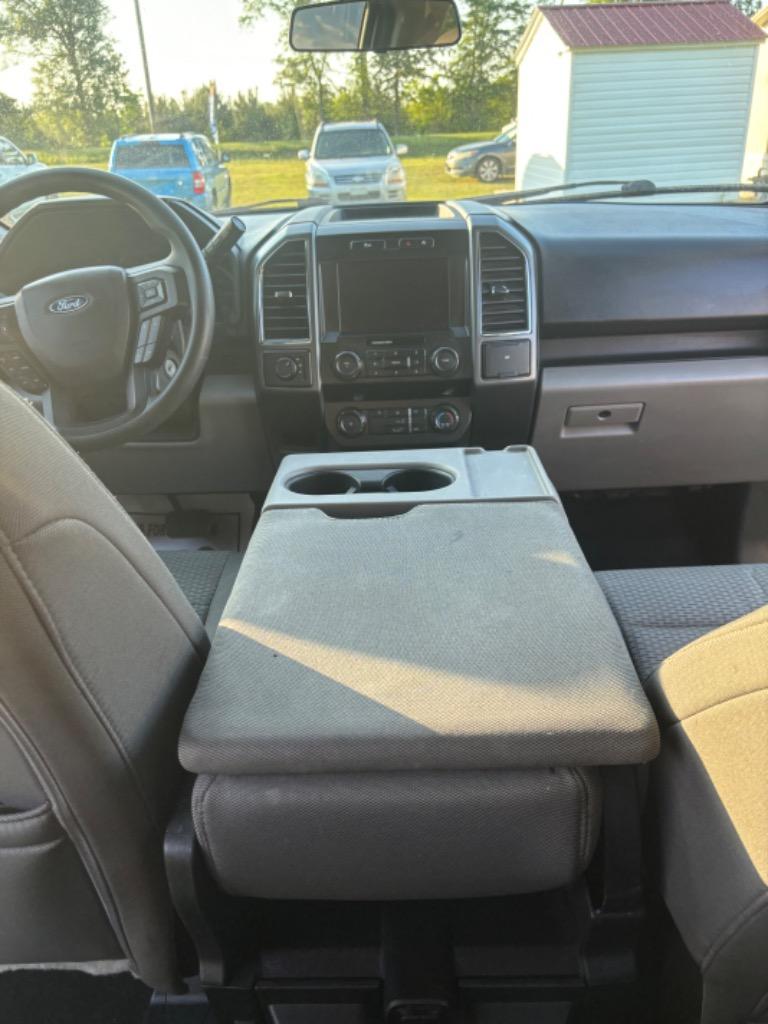 2019 Ford F150 XLT photo