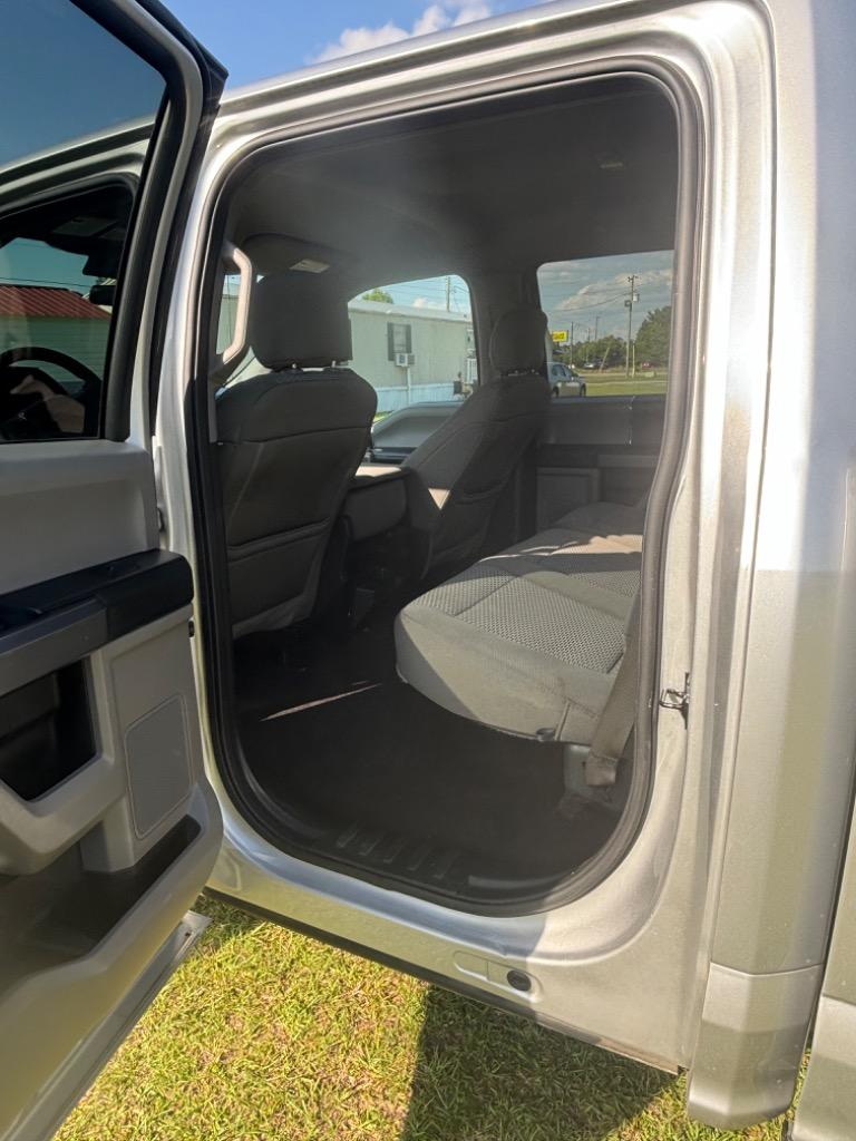 2019 Ford F150 XLT photo
