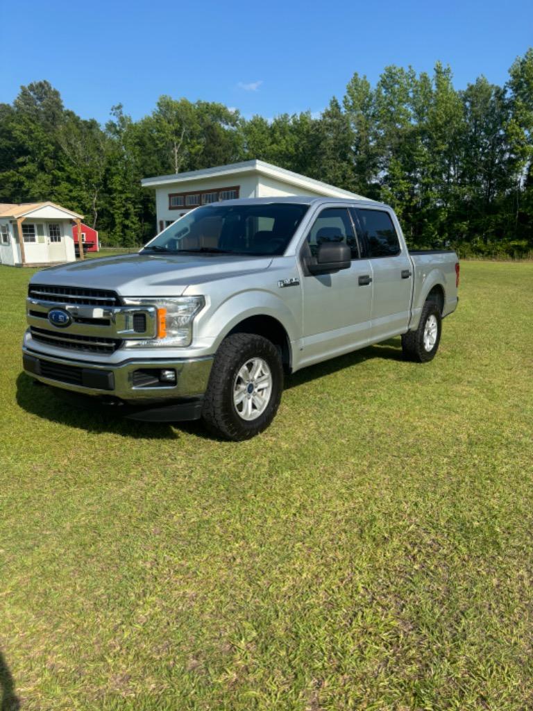 2019 Ford F150 XLT photo