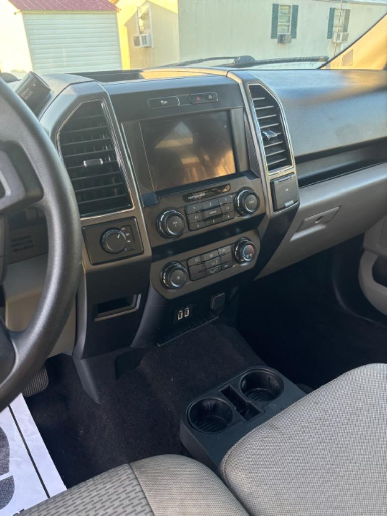 2019 Ford F150 XLT photo