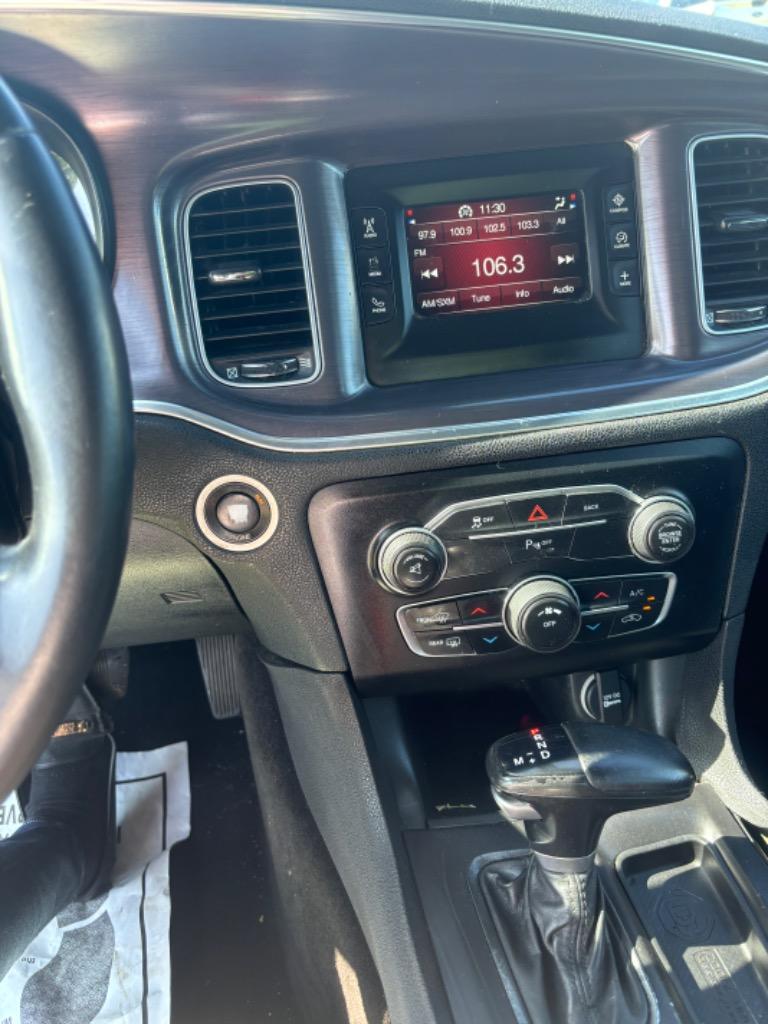 2015 Dodge Charger SE photo