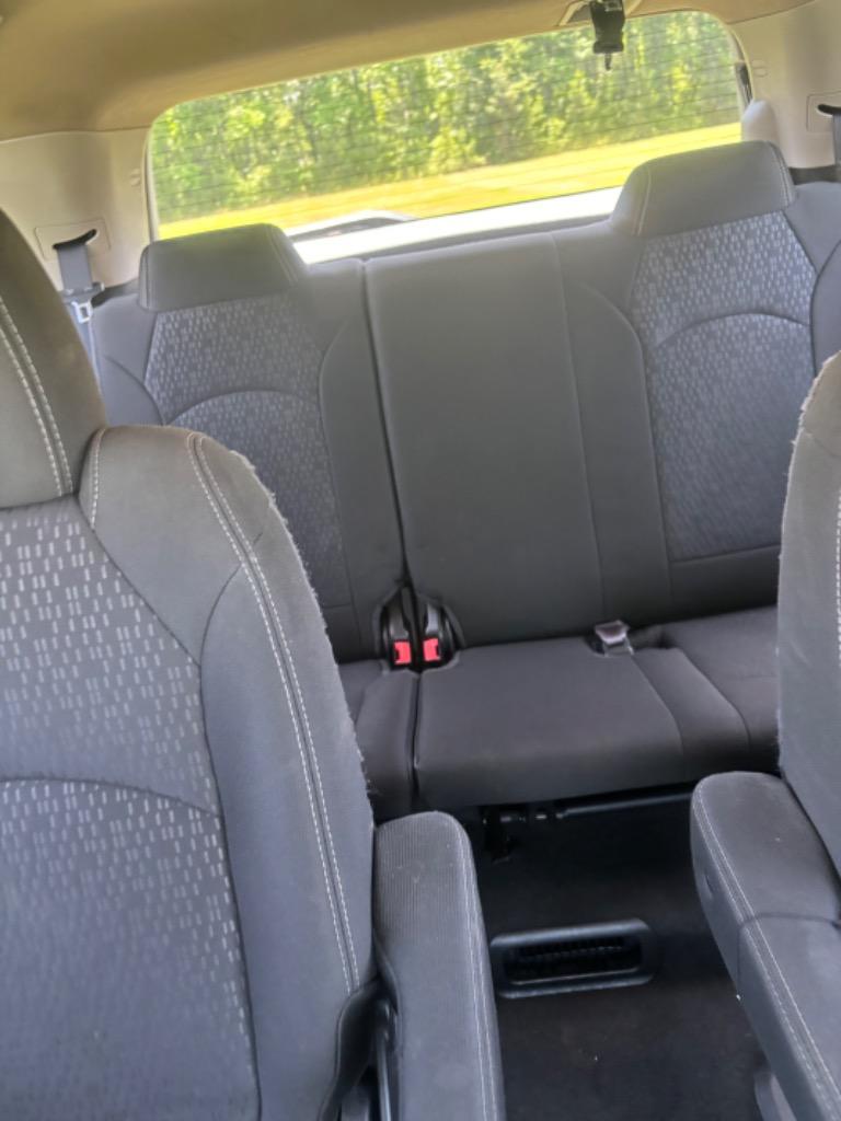 2016 GMC Acadia SLE2 photo