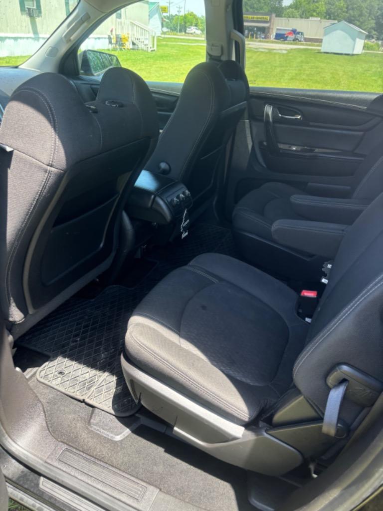 2016 GMC Acadia SLE2 photo