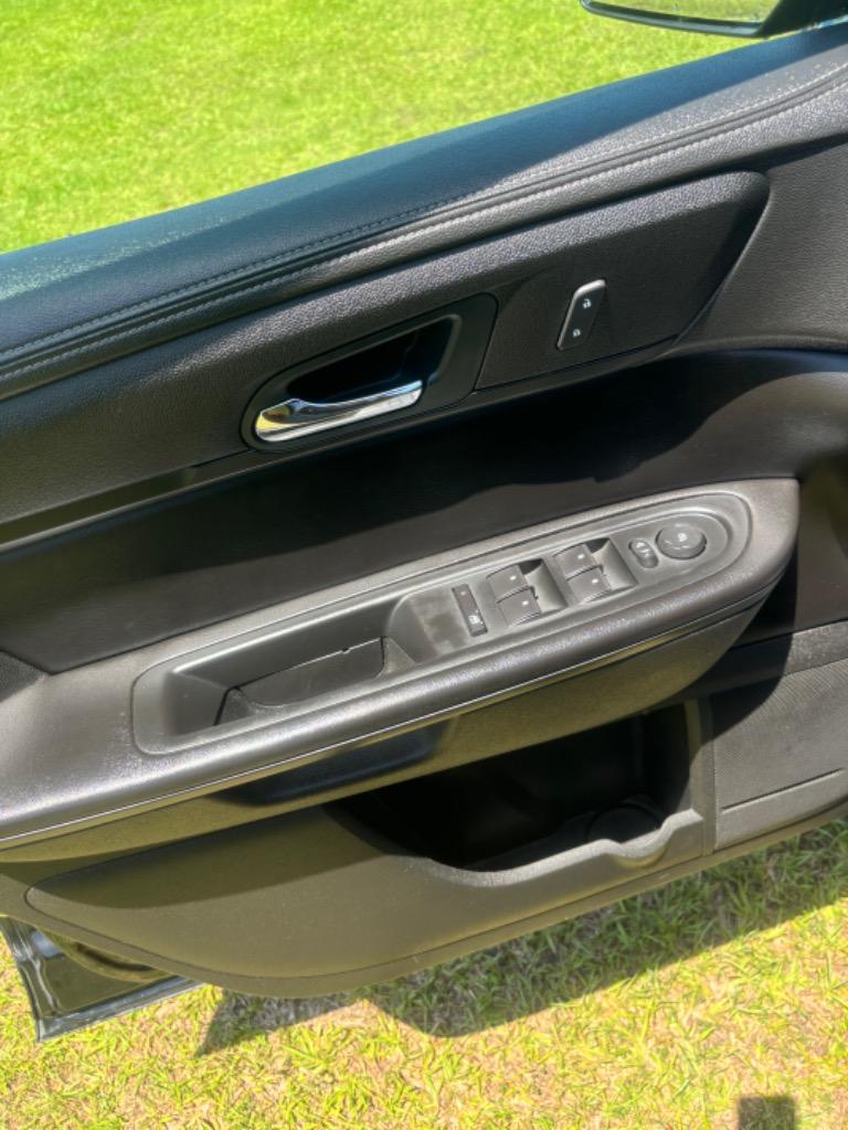 2016 GMC Acadia SLE2 photo