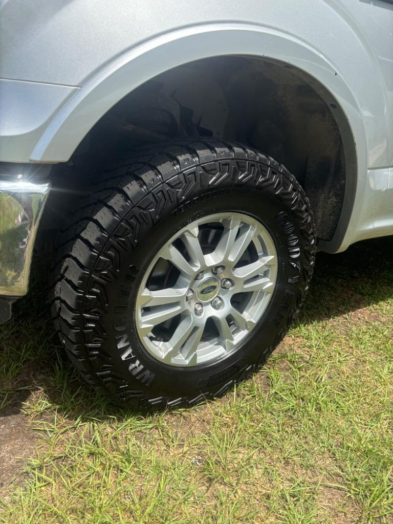 2016 Ford F150 - $15,775