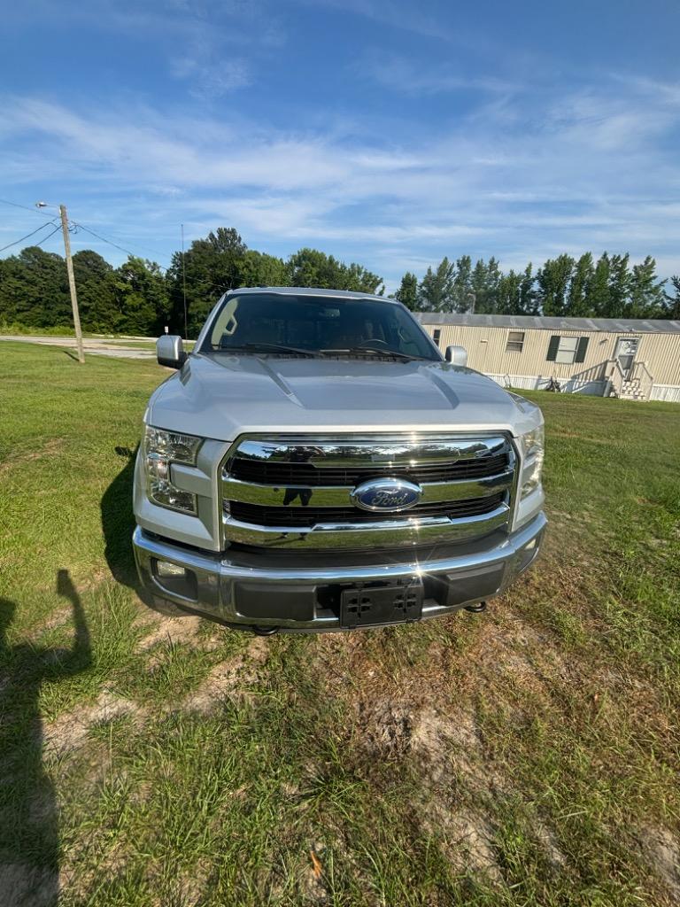 2016 Ford F150 - $15,775