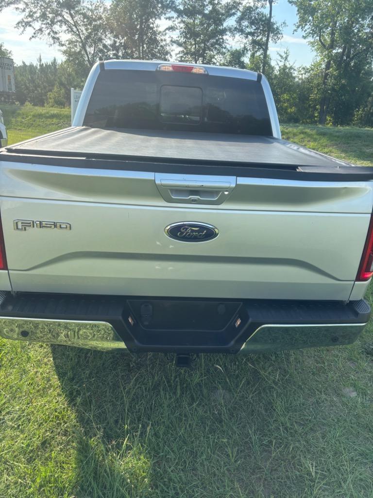 2016 Ford F150 - $15,775