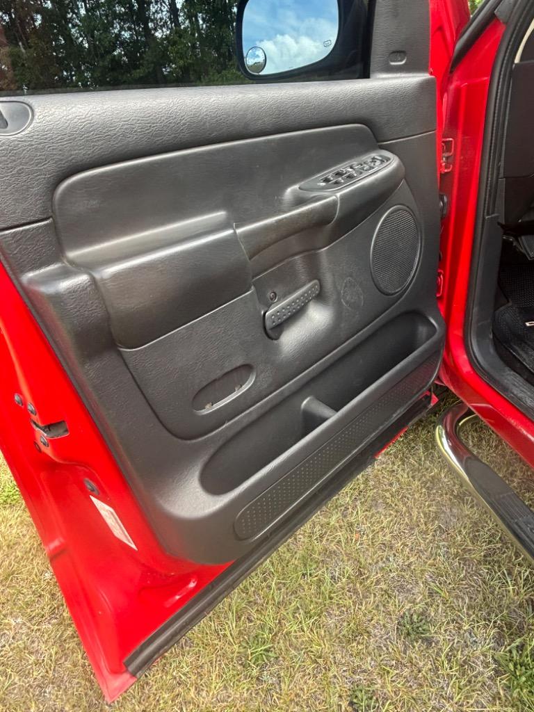 2005 Dodge RAM 1500 - $6,475