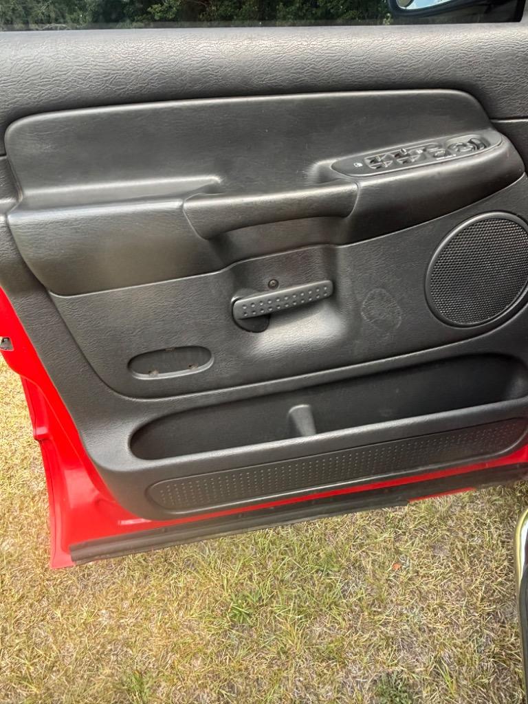 2005 Dodge RAM 1500 - $6,475