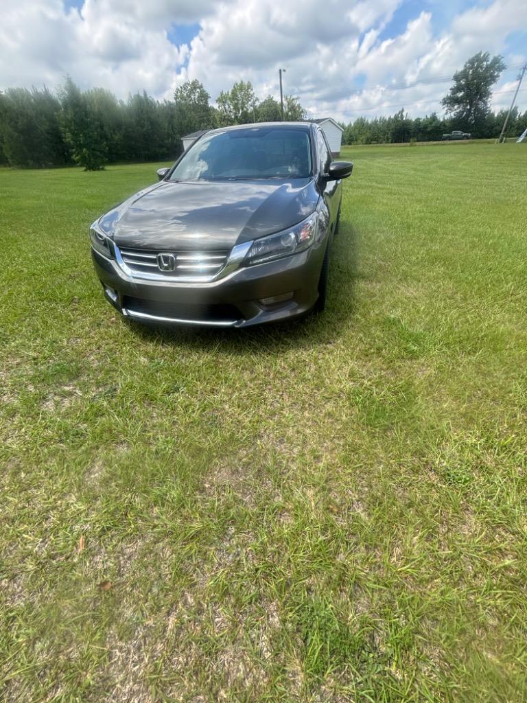 2014 Honda Accord - $9,995
