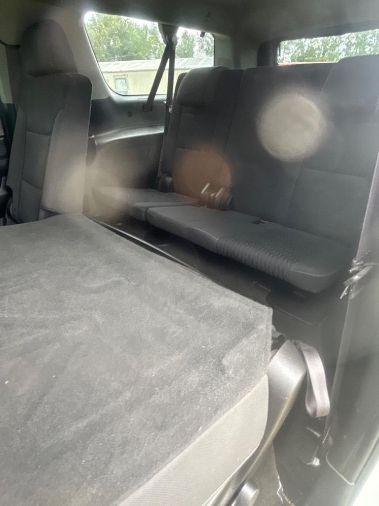 2017 Chevrolet Suburban - $15,225