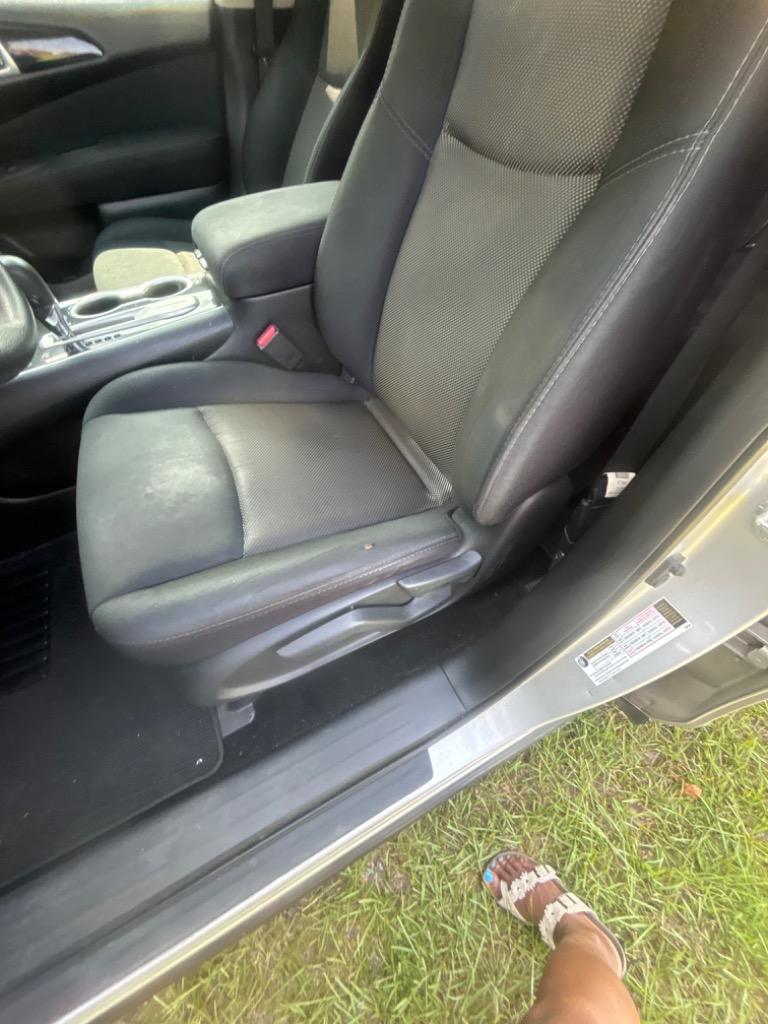 2017 Nissan Pathfinder - $5,445
