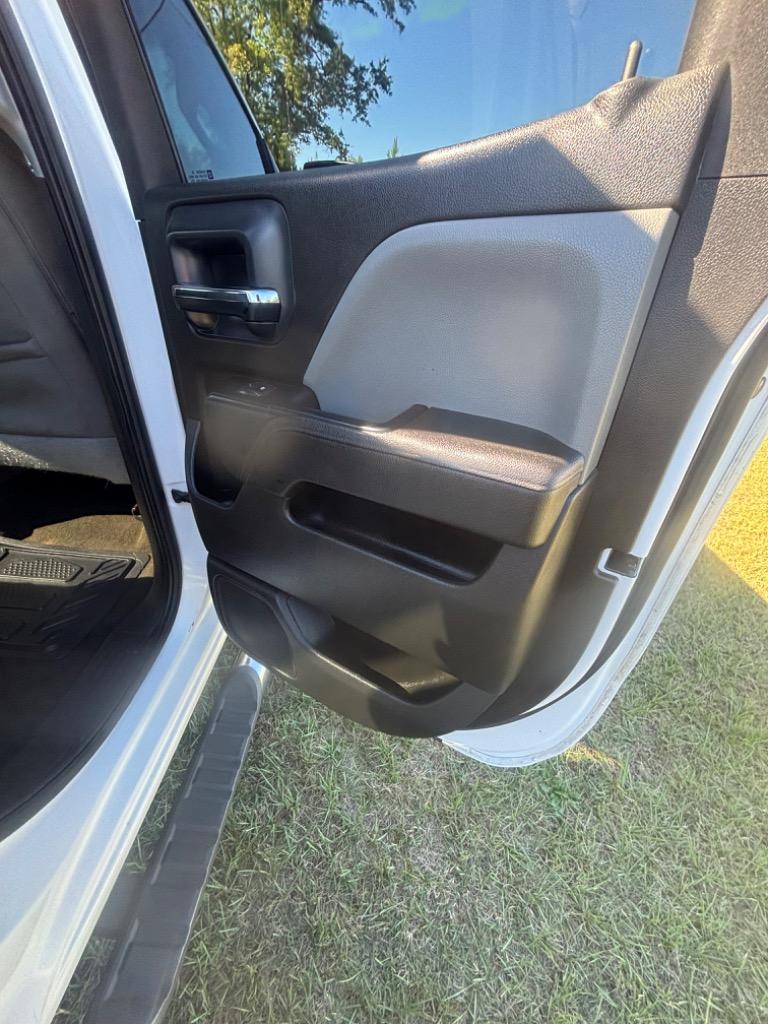 2016 Chevrolet Silverado - $11,675