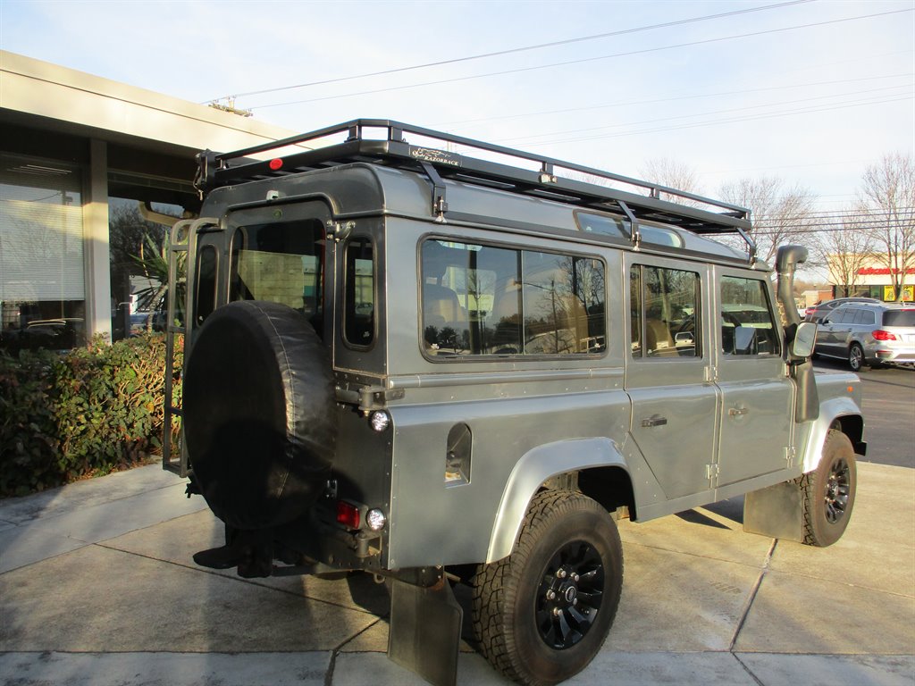 1995 Land Rover Defender 110  photo