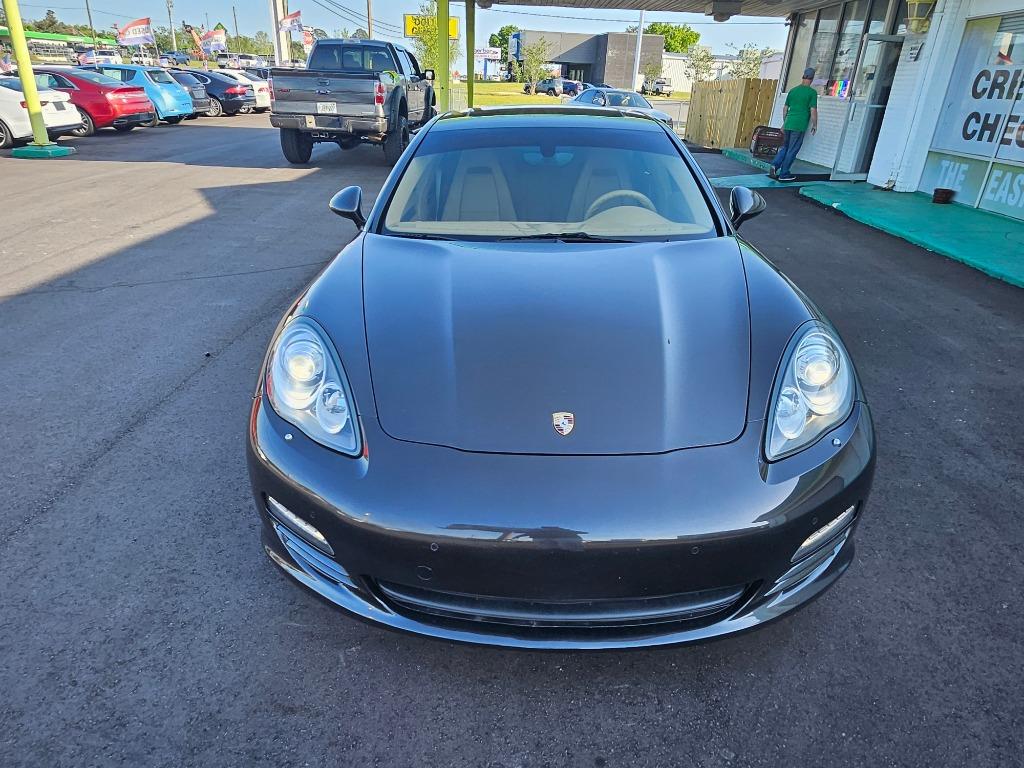 2013 Porsche Panamera 4S photo