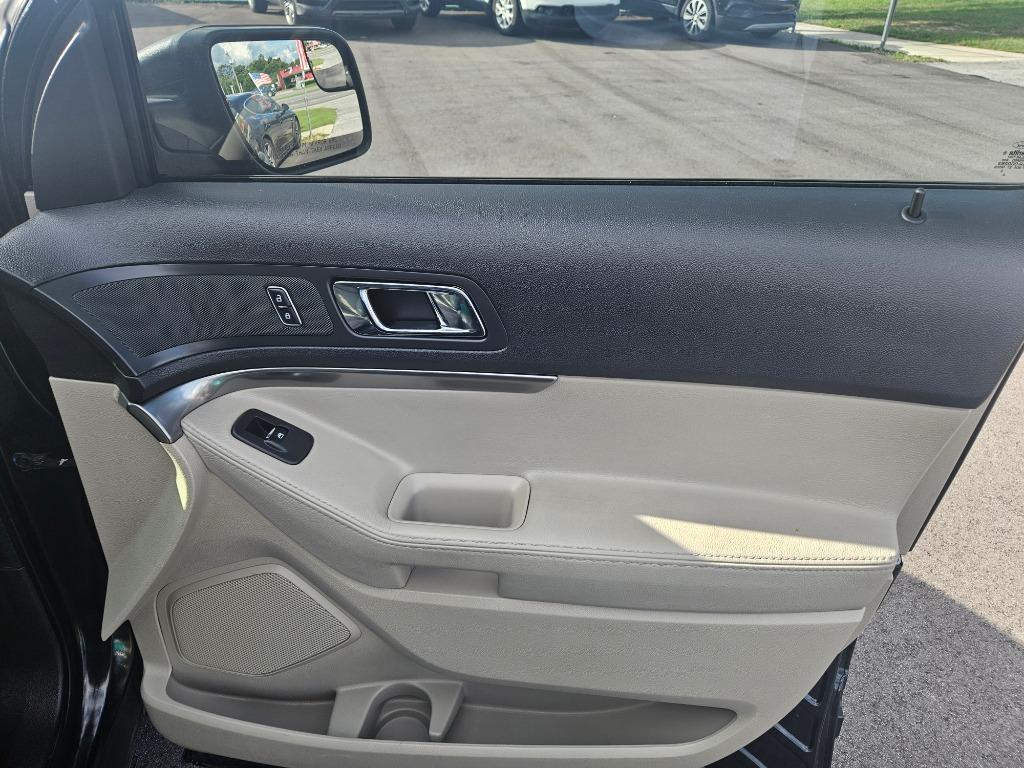 2014 Ford Explorer photo