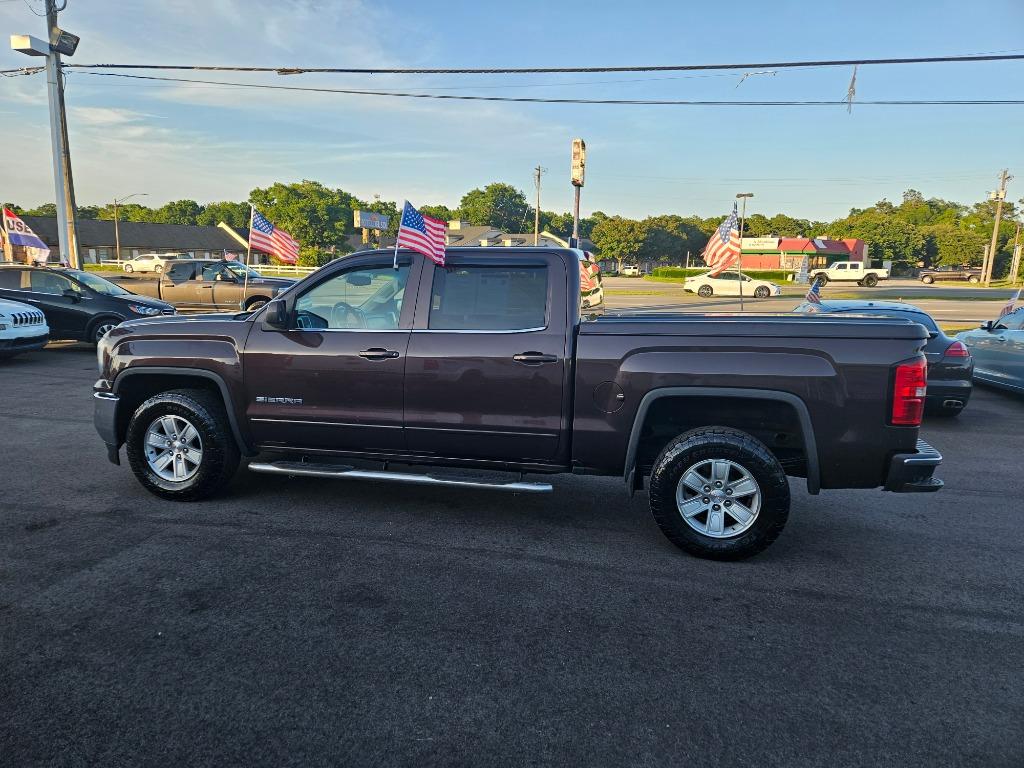 2016 GMC Sierra 1500 SLE photo