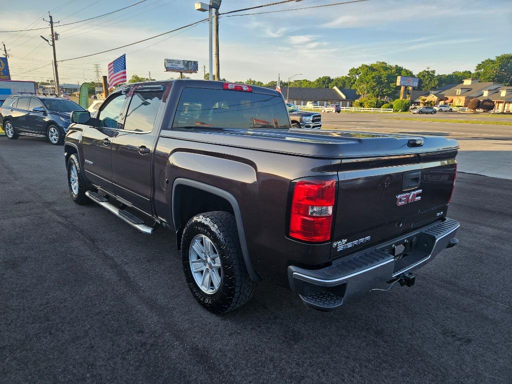 2016 GMC Sierra 1500 SLE photo