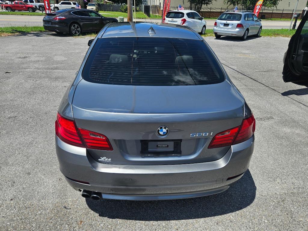 2013 BMW 528i - $8,995