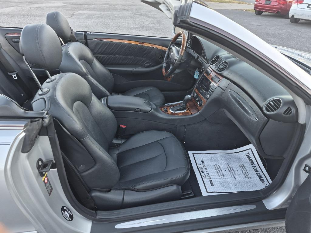 2005 Mercedes-Benz CLK-Class - $6,995