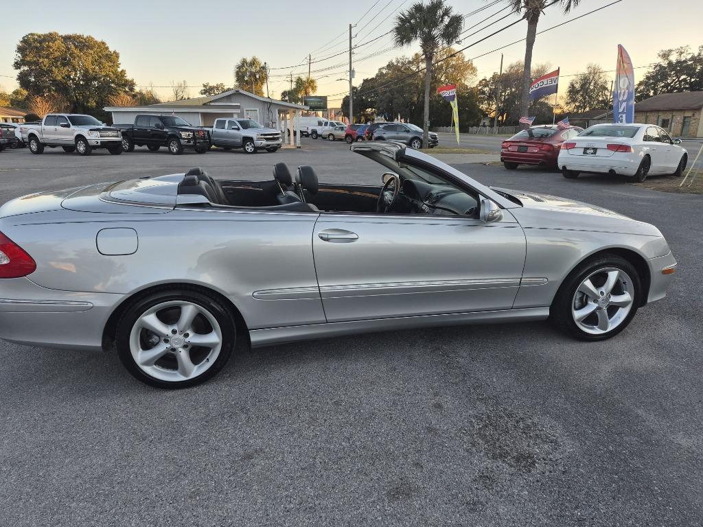 2005 Mercedes-Benz CLK-Class - $6,995