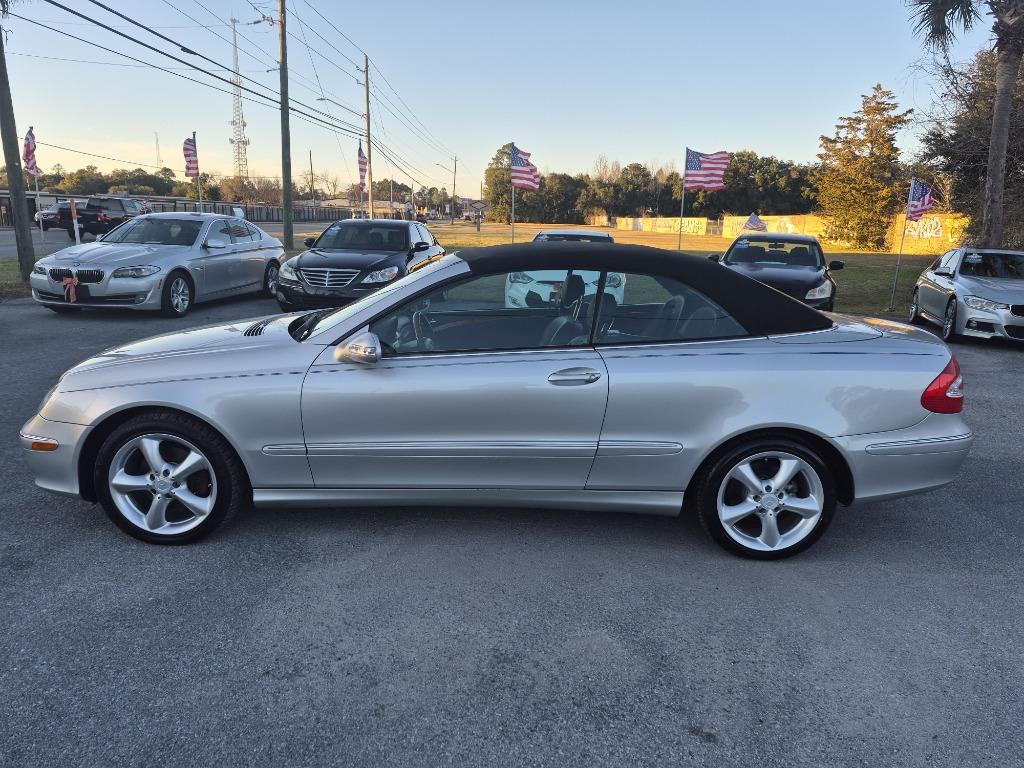 2005 Mercedes-Benz CLK-Class - $6,995