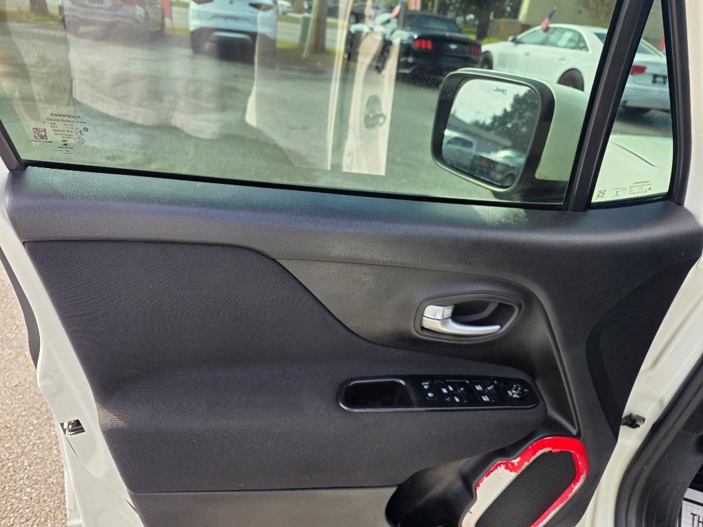 2020 Jeep Renegade - $9,995