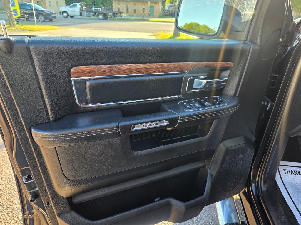 2018 Ram 1500 - $19,995