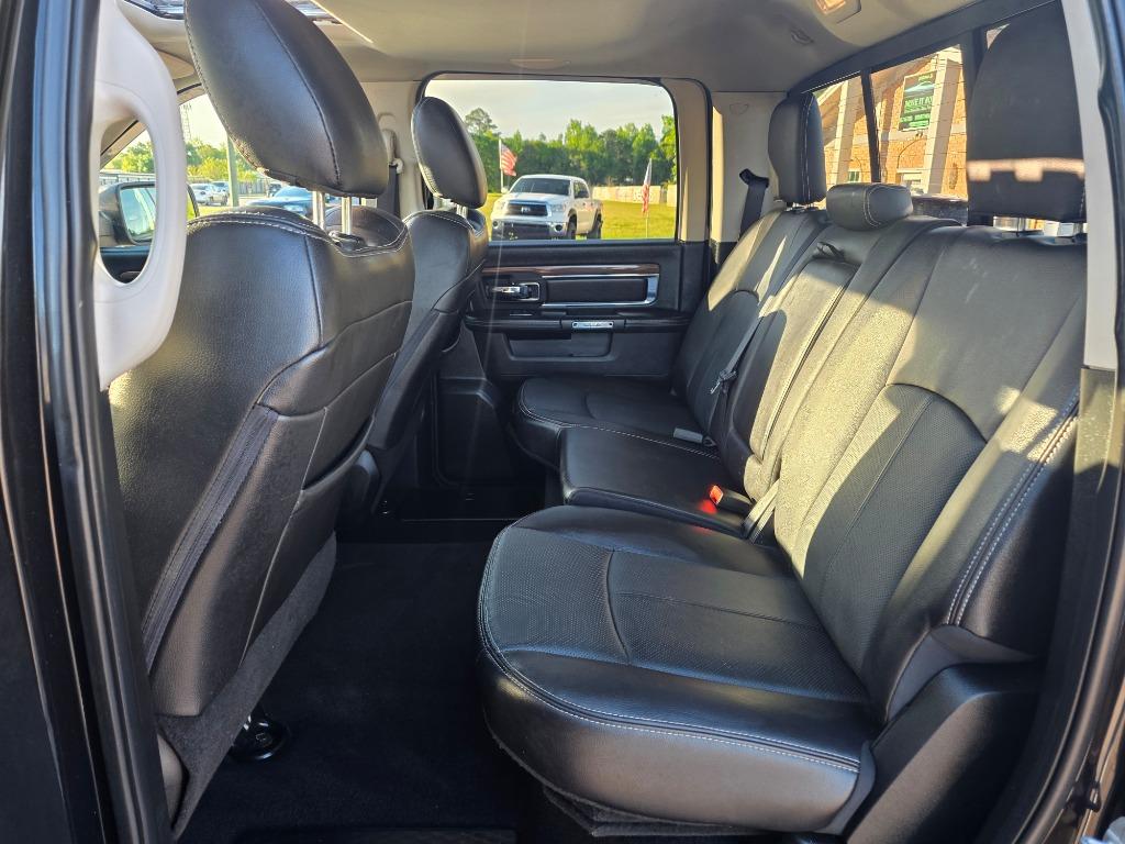 2018 Ram 1500 - $19,995