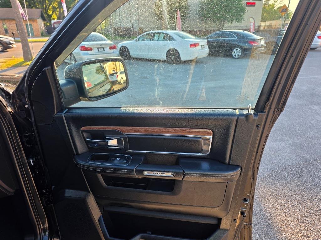 2018 Ram 1500 - $19,995