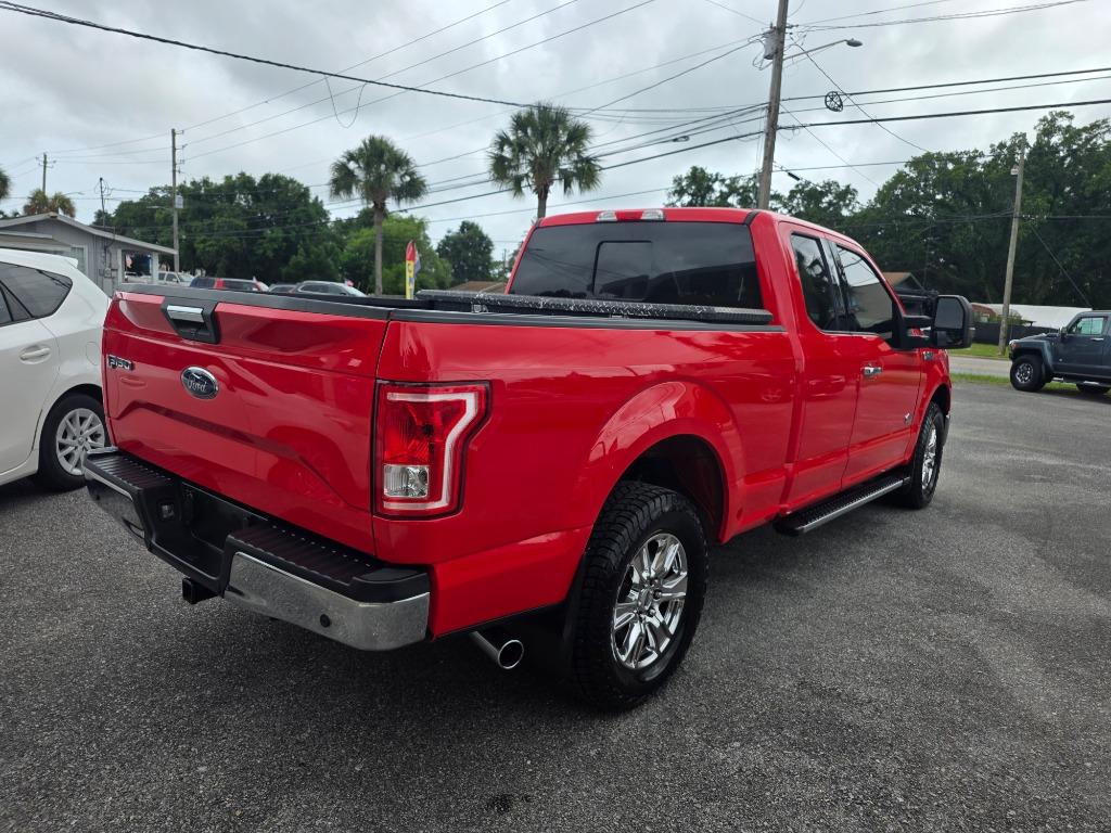 2016 Ford F150 - $14,995