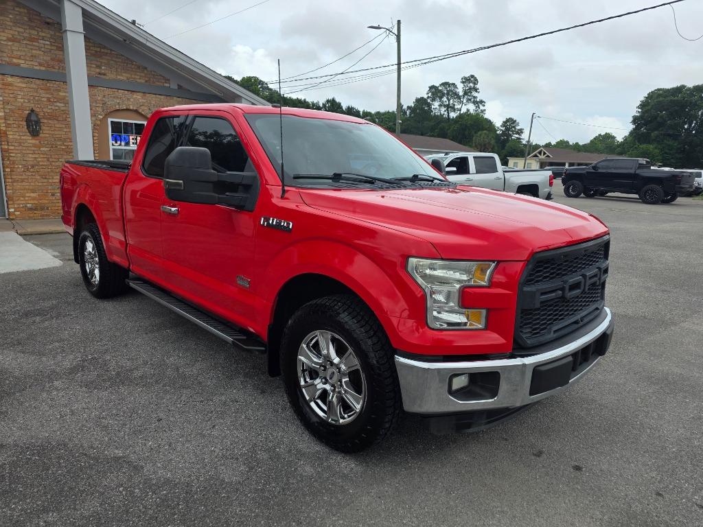 2016 Ford F150 - $14,995