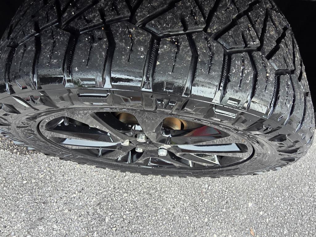 2018 Jeep Cherokee - $13,995